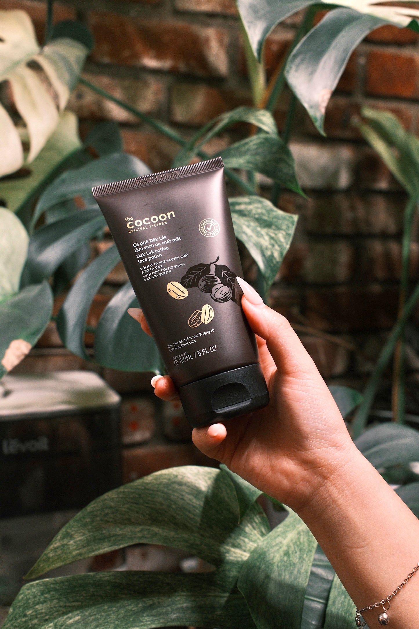 COCOON Dak Lak Coffee Face Polish