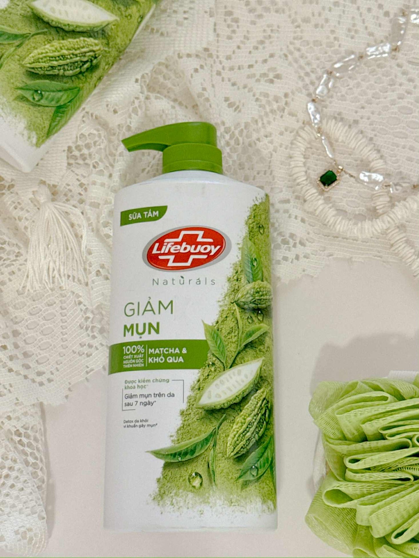 LIFEBUOY Matcha & Bittermelon Bodywash